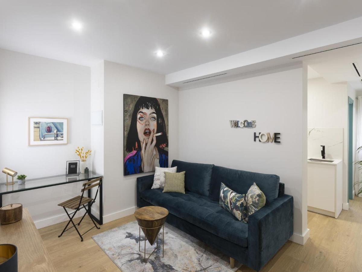 Beautiful Blue Triana Apartment Севілья Екстер'єр фото