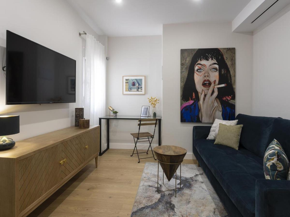 Beautiful Blue Triana Apartment Севілья Екстер'єр фото