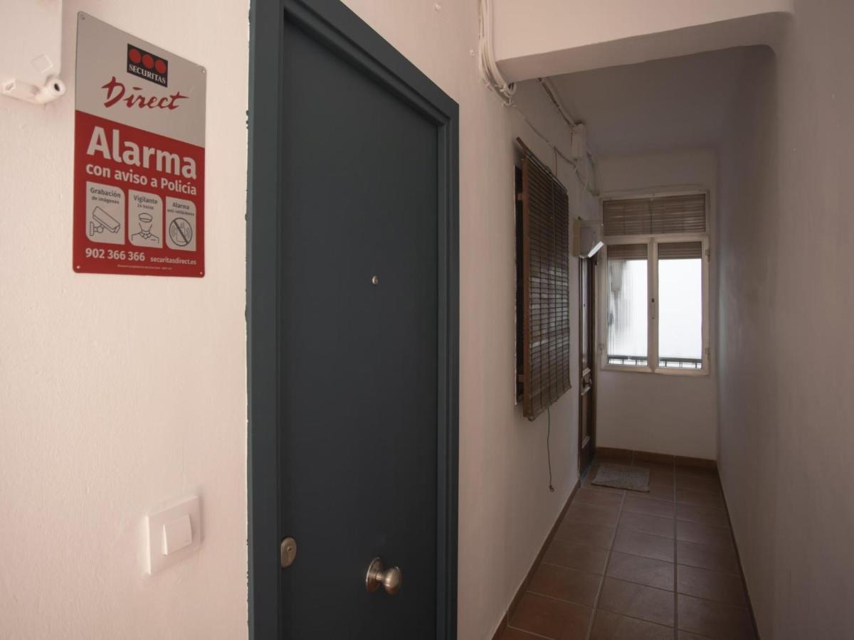 Beautiful Blue Triana Apartment Севілья Екстер'єр фото