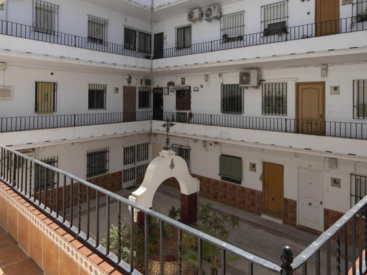 Beautiful Blue Triana Apartment Севілья Екстер'єр фото